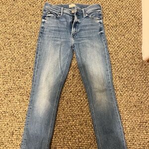 MOTHER Mid Rise Dazzle Ankle Fray Classic Blue Denim Jeans